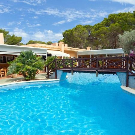 Ses Eufabietes Apartments & Restaurant Playa Migjorn Dış mekan fotoğraf