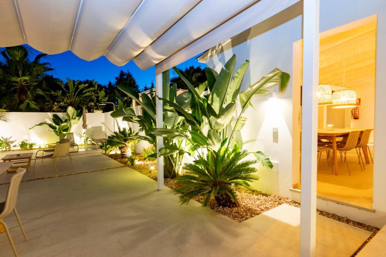 Ses Eufabietes Apartments & Restaurant Playa Migjorn Dış mekan fotoğraf