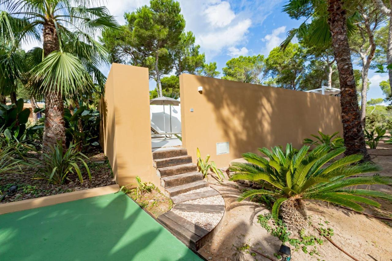 Ses Eufabietes Apartments & Restaurant Playa Migjorn Dış mekan fotoğraf