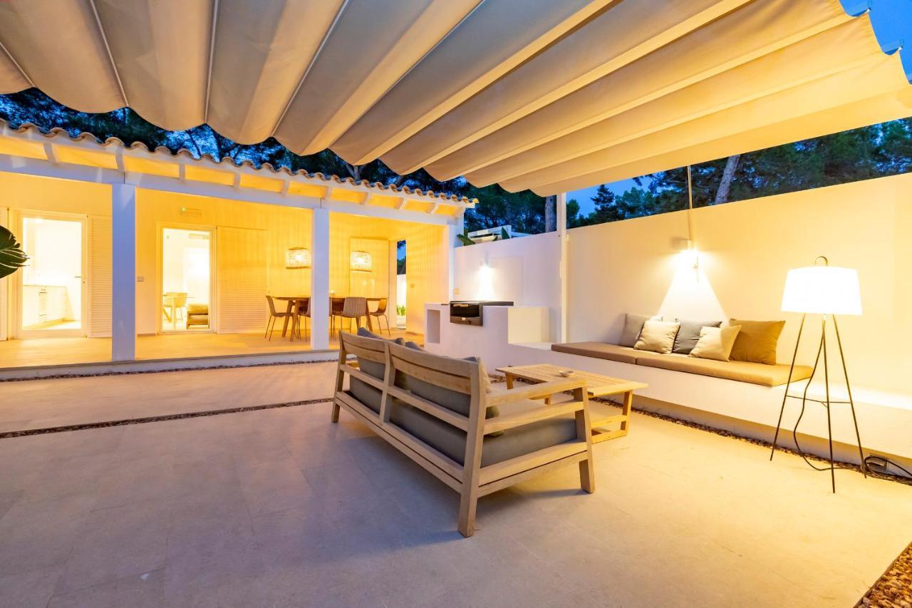 Ses Eufabietes Apartments & Restaurant Playa Migjorn Dış mekan fotoğraf