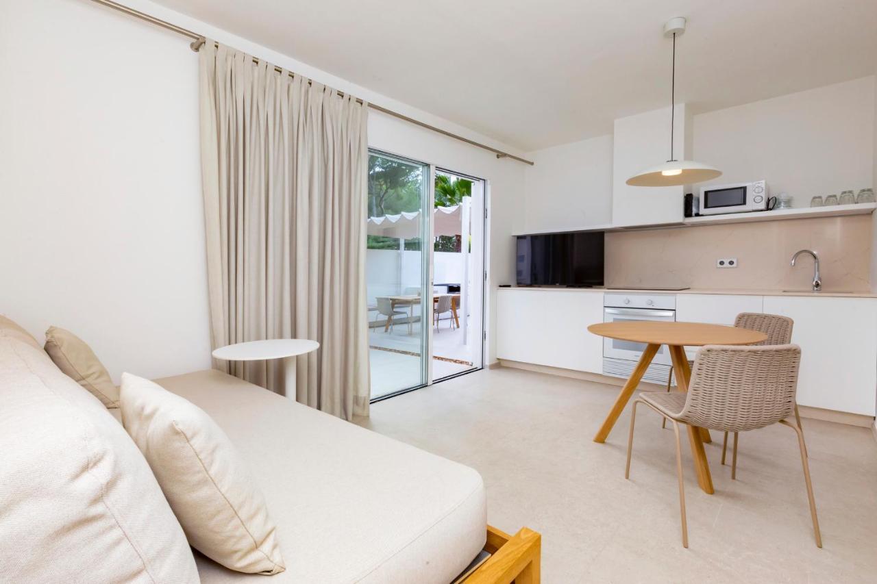 Ses Eufabietes Apartments & Restaurant Playa Migjorn Dış mekan fotoğraf