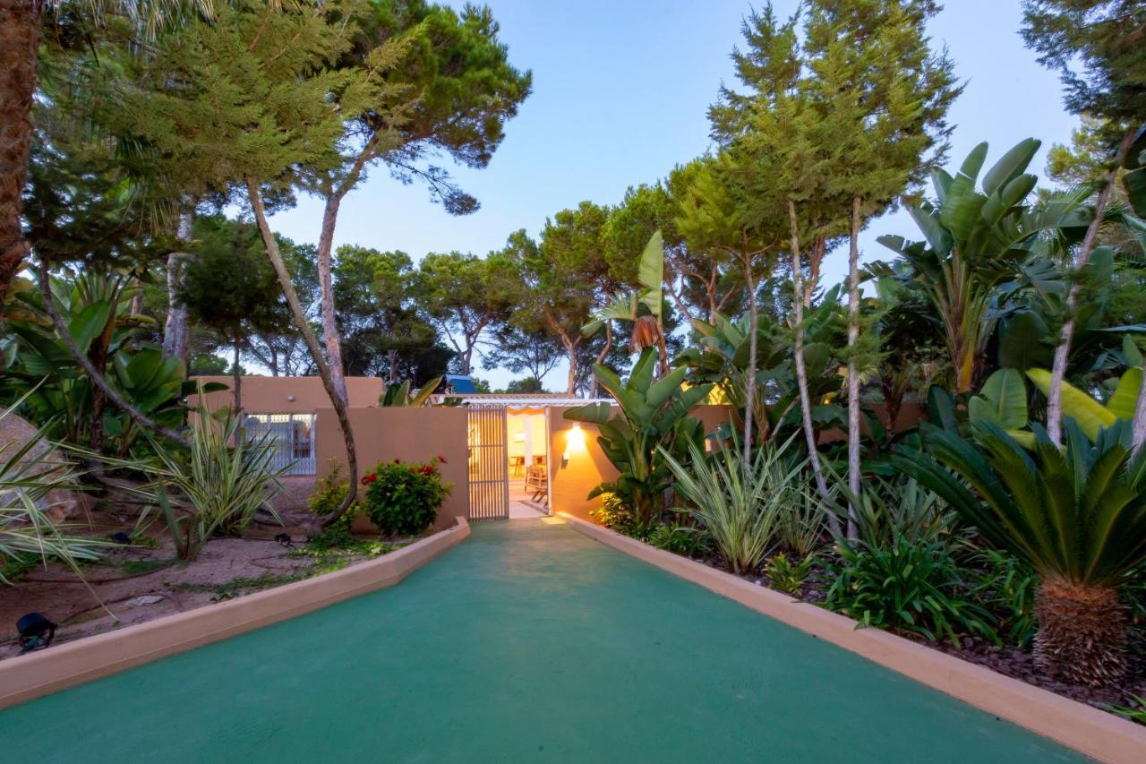 Ses Eufabietes Apartments & Restaurant Playa Migjorn Dış mekan fotoğraf